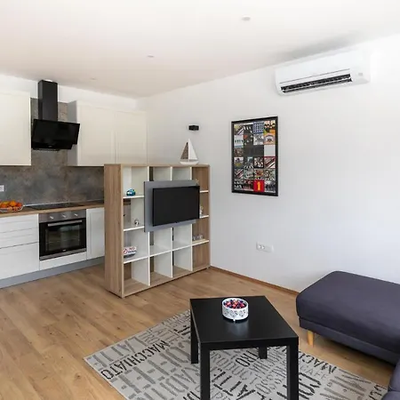 Σπίτι διακοπών Cozy In With Wifi