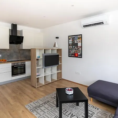 Semesterbostad Cozy In With Wifi